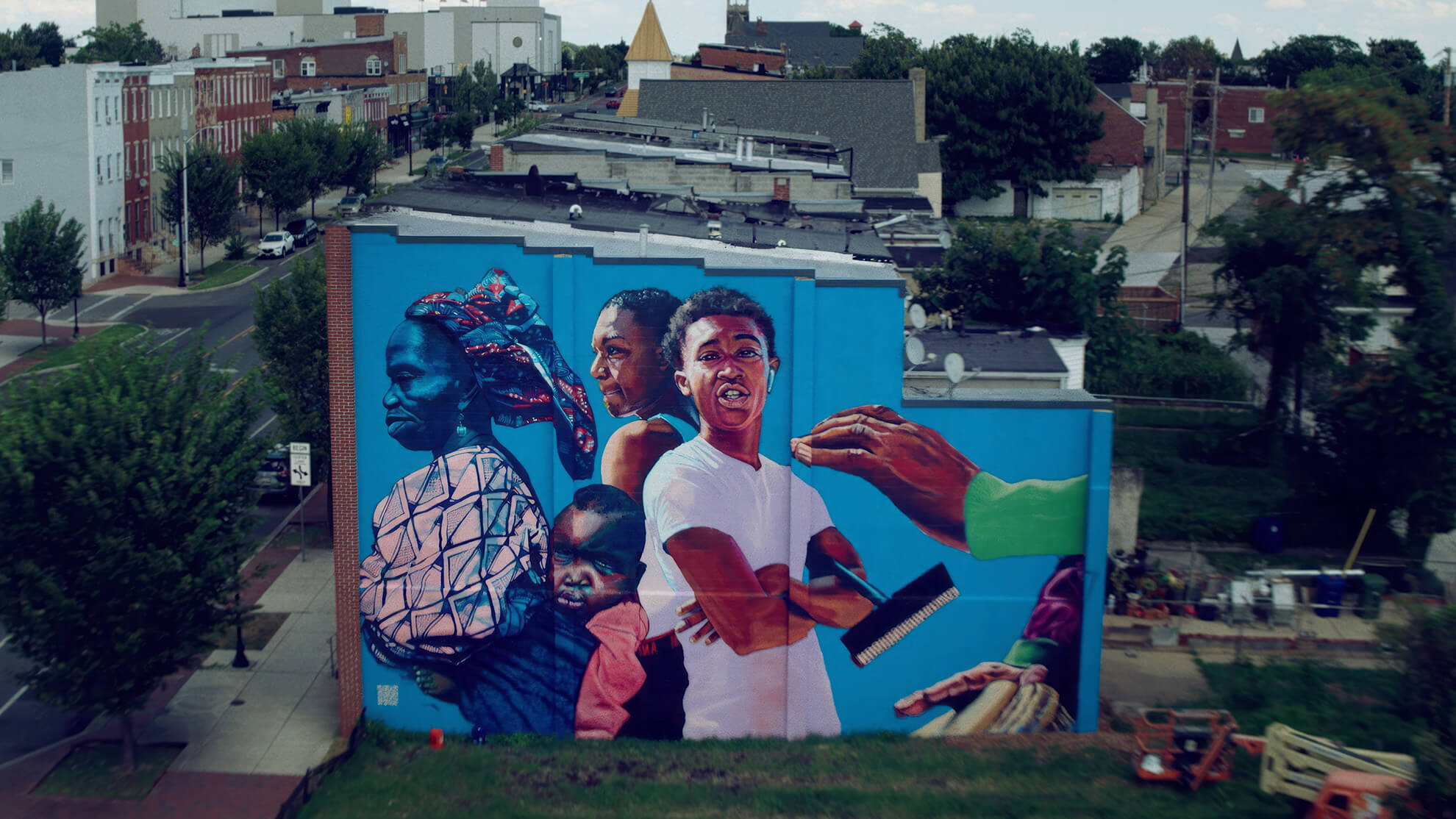 An aerial shot of the full mural.